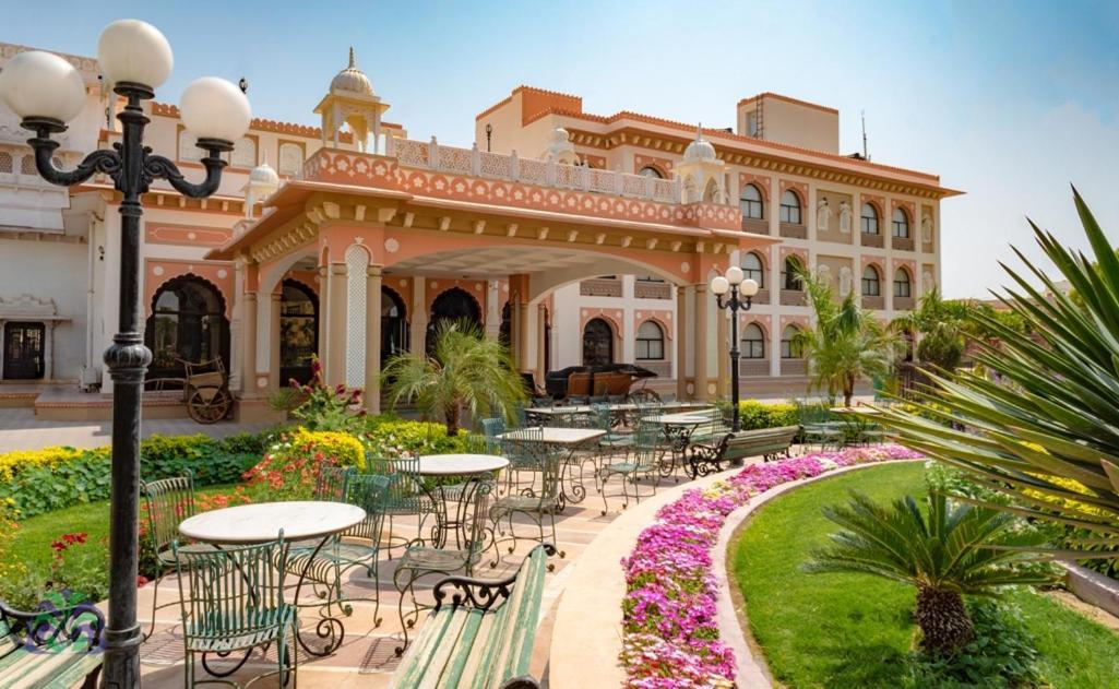 Hotel Basant Vihar Palace ไบคาเนอร์ ภายนอก รูปภาพ